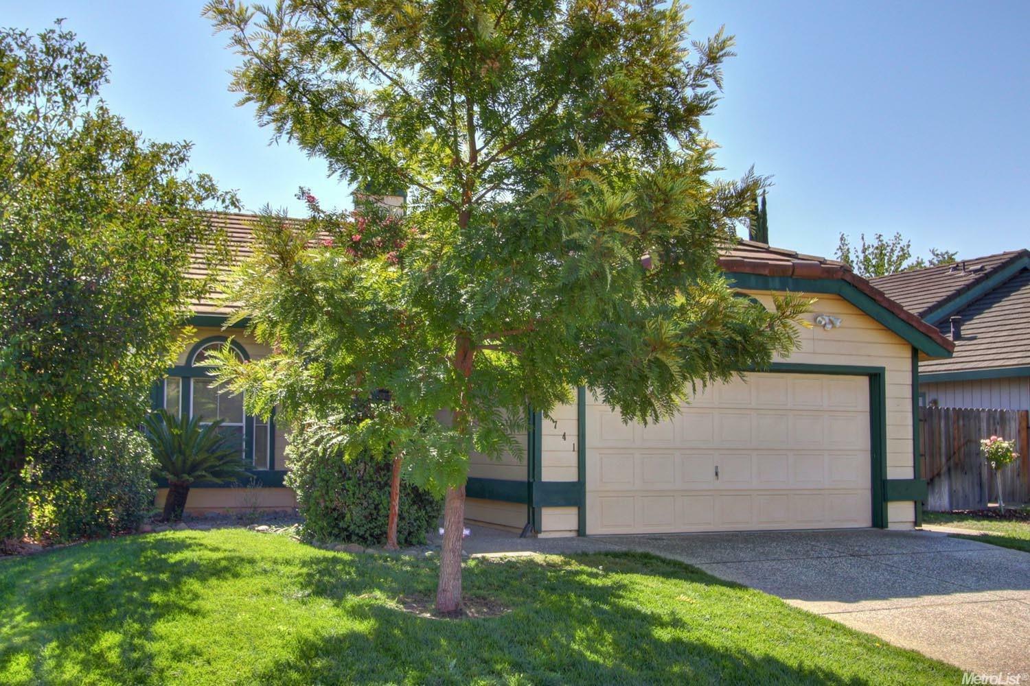 Property Photo:  8741 Clay Glen Way  CA 95758 