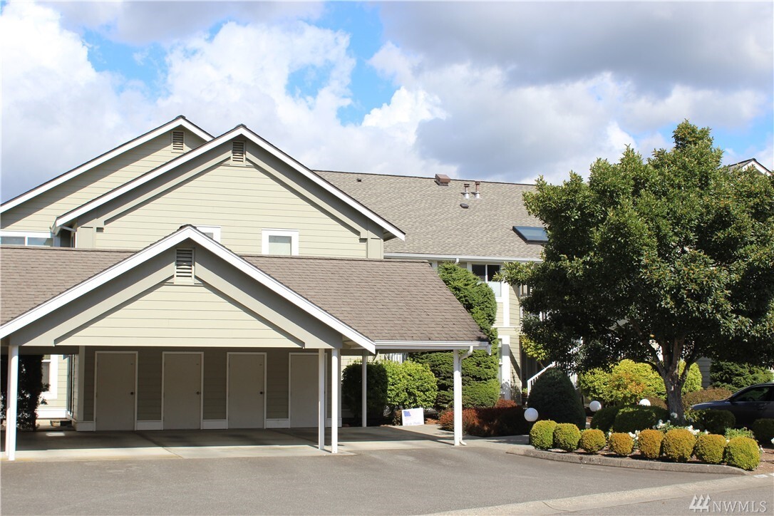 Property Photo: 200 W Maberry Dr 101 WA 98264