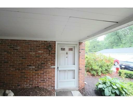 Property Photo:  44 Williamsburg 44  MA 01108 