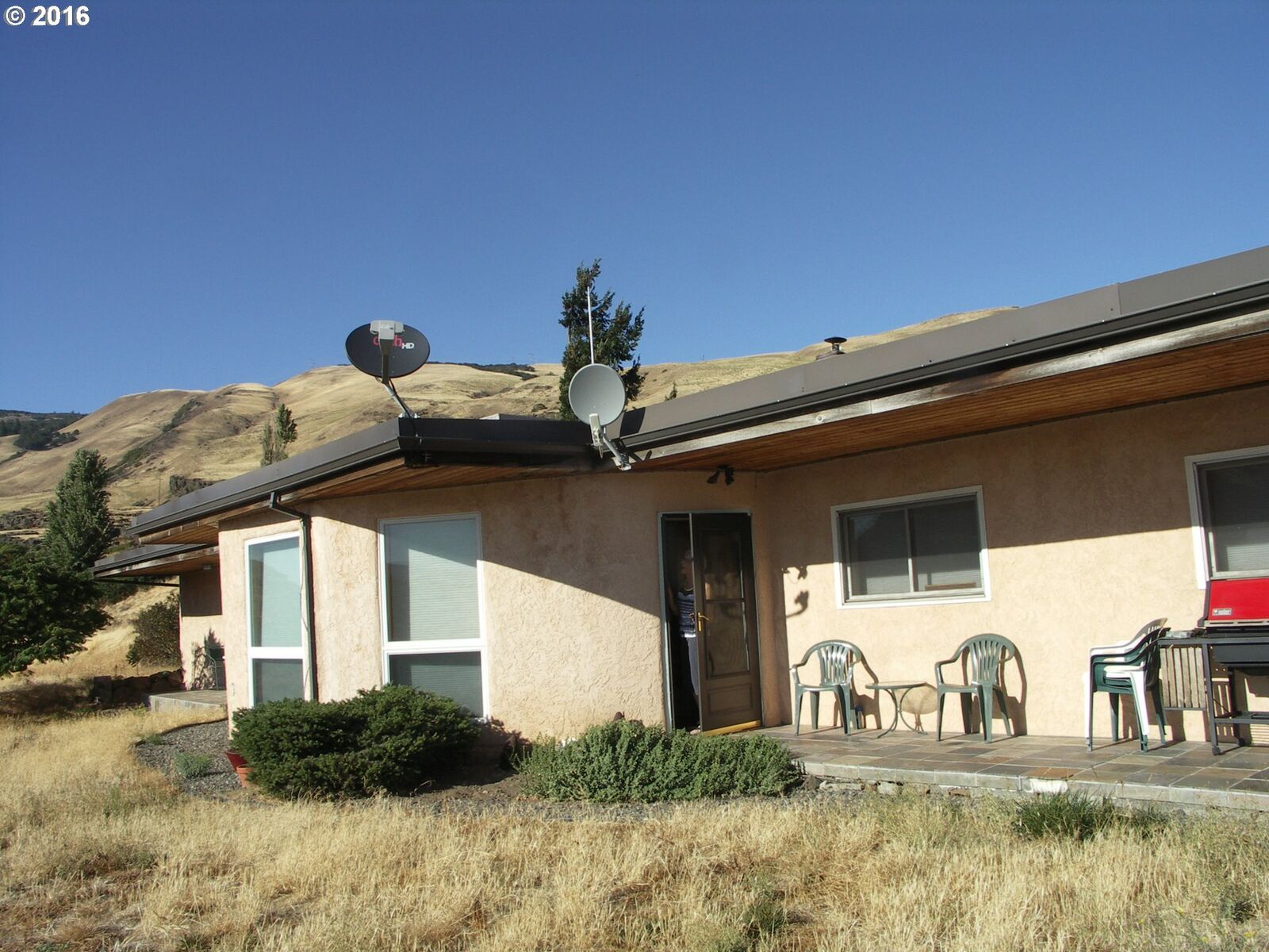 Property Photo: 120 Riverview Dr WA 98617