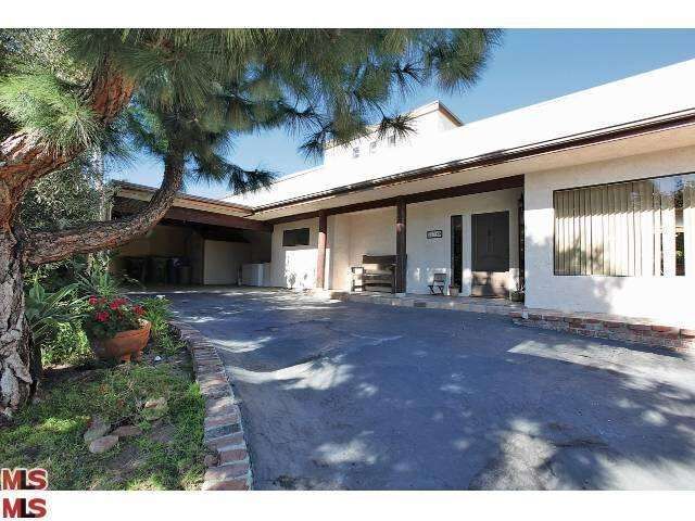 Property Photo: 31769 Cottontail Ln CA 90265