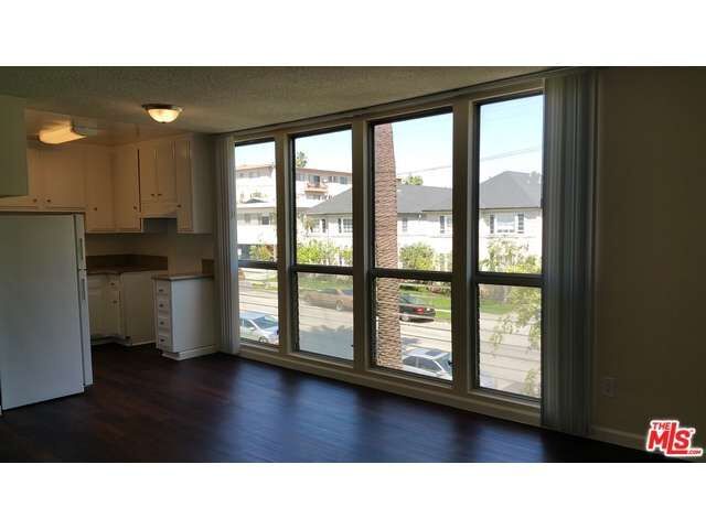 Property Photo: 1833 N Normandie Ave 201 CA 90027