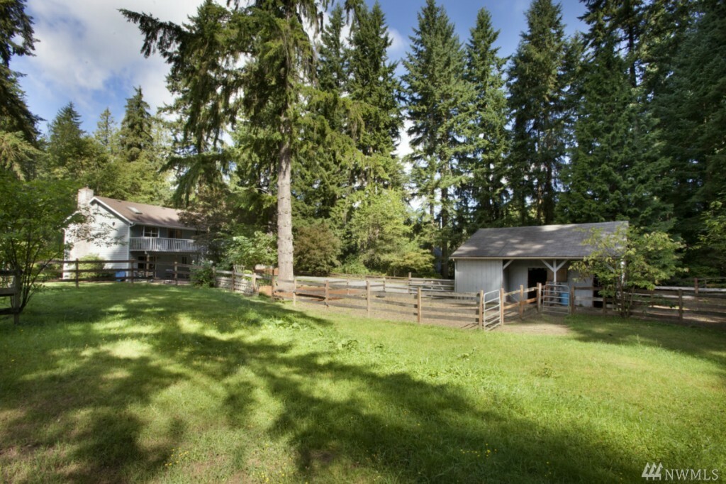 Property Photo:  17411 97th Dr SE  WA 98296 