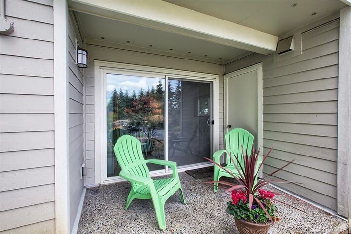 4200 Factoria Blvd SE B1  Bellevue WA 98006 photo