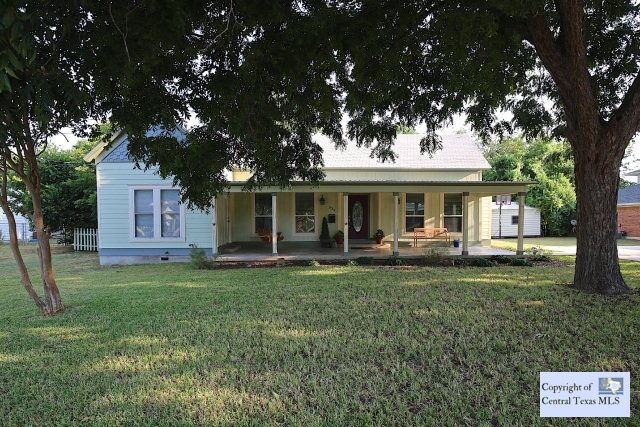Property Photo: 539 W Prairie Lea Street 0 TX 78644