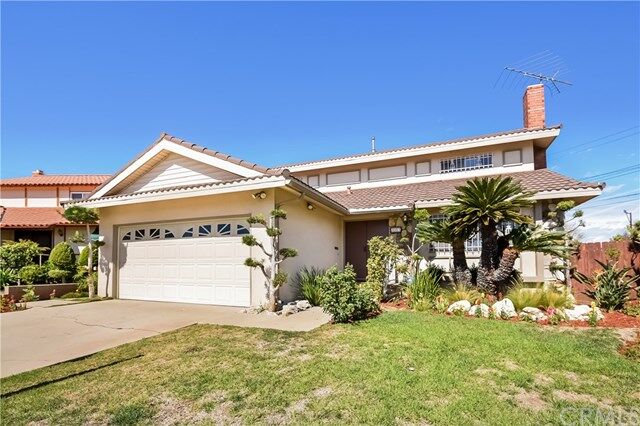 Property Photo:  2051 W 169th Place  CA 90504 