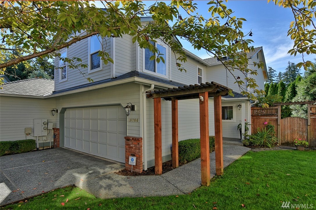 Property Photo:  18706 20th Ave SE  WA 98012 