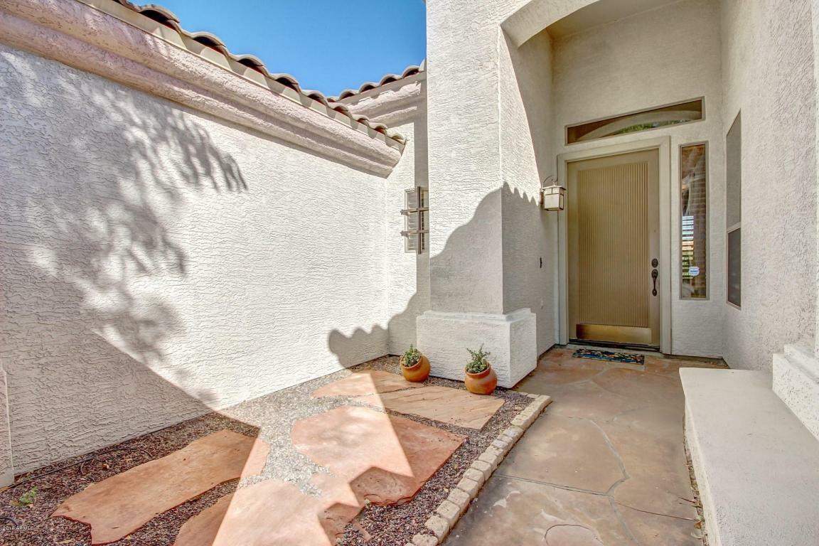 Property Photo:  1654 E Orangewood Street  AZ 85296 