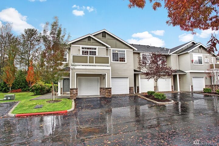 1855 Trossachs Blvd SE 1205  Sammamish WA 98075 photo