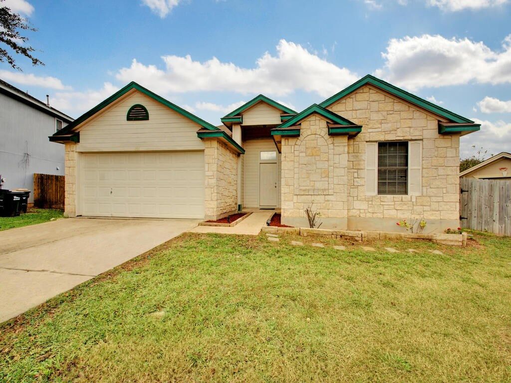 Property Photo:  101 Osage Court  TX 78626 