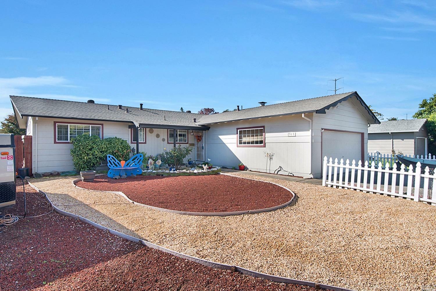 Property Photo:  205 Westbrook Drive  CA 95401 