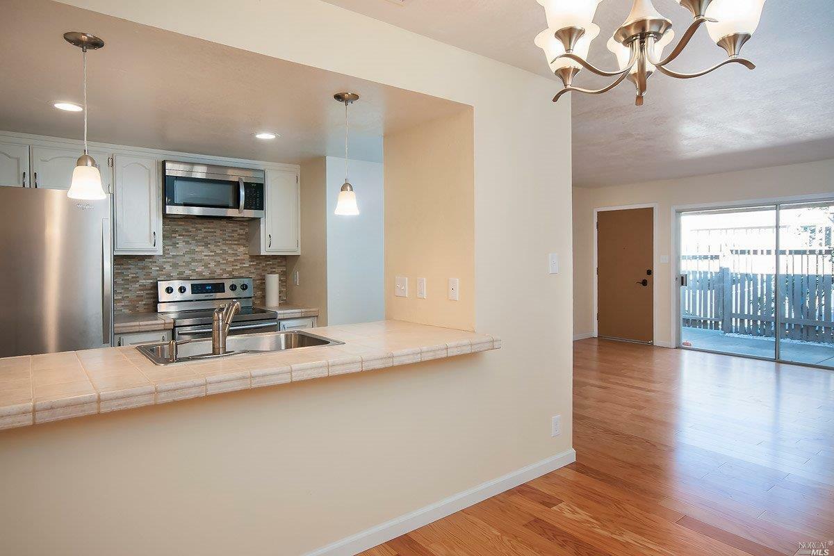 Property Photo: 251 Roundtree Way CA 94903