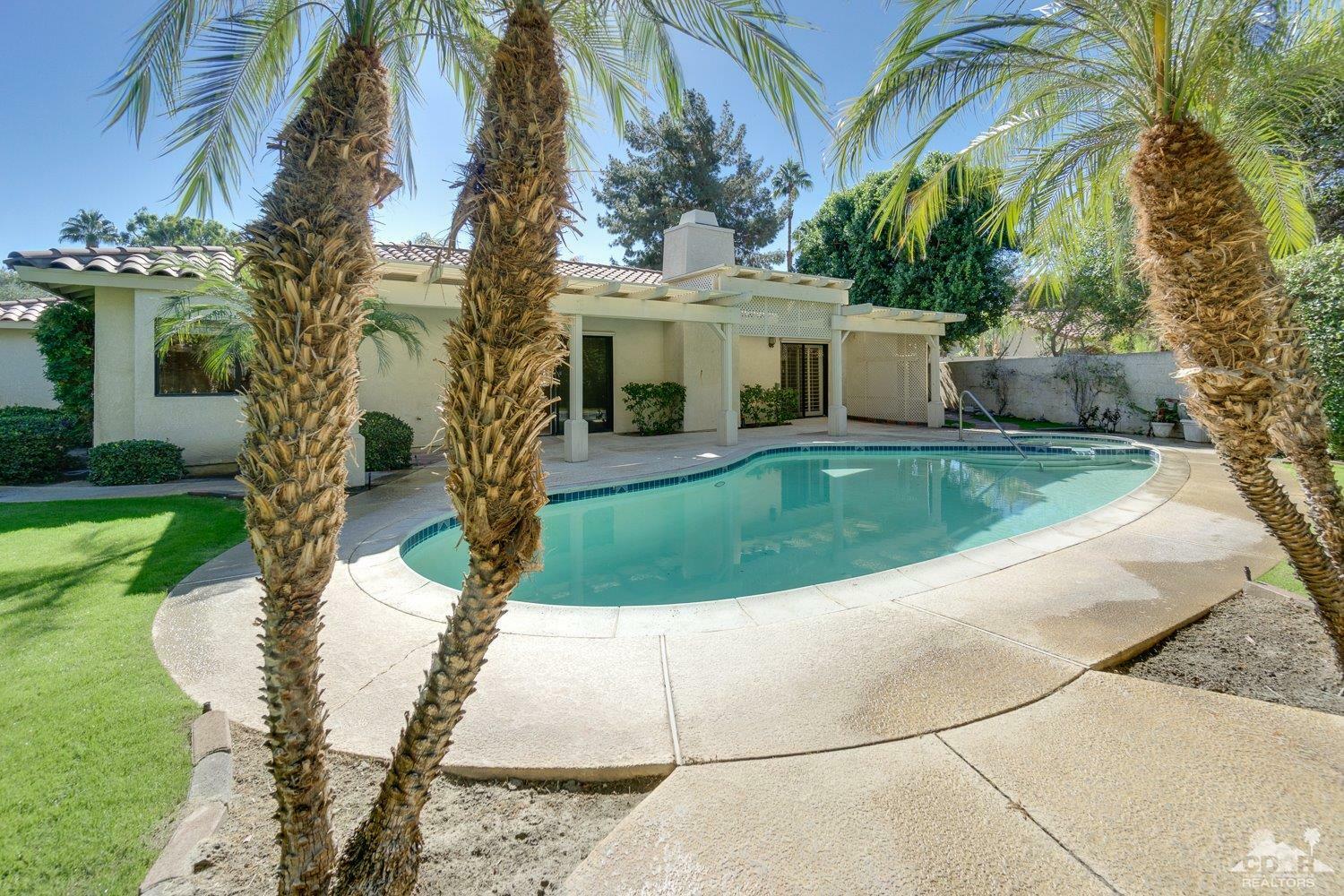 Property Photo:  78732 Saint Thomas Drive  CA 92203 