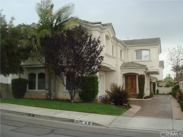 Property Photo:  2005 Plant Avenue B  CA 90278 