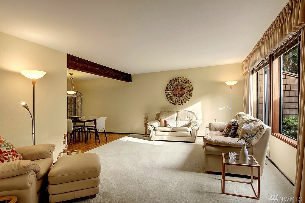 Property Photo: 11707 Stendall Place N WA 98133