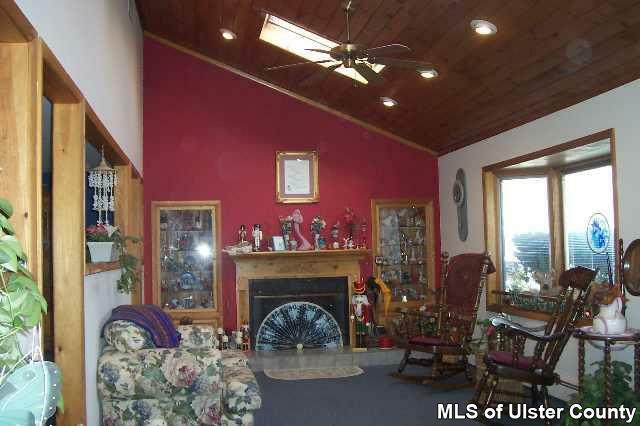 Property Photo:  105 Sunrise  NY 12401 