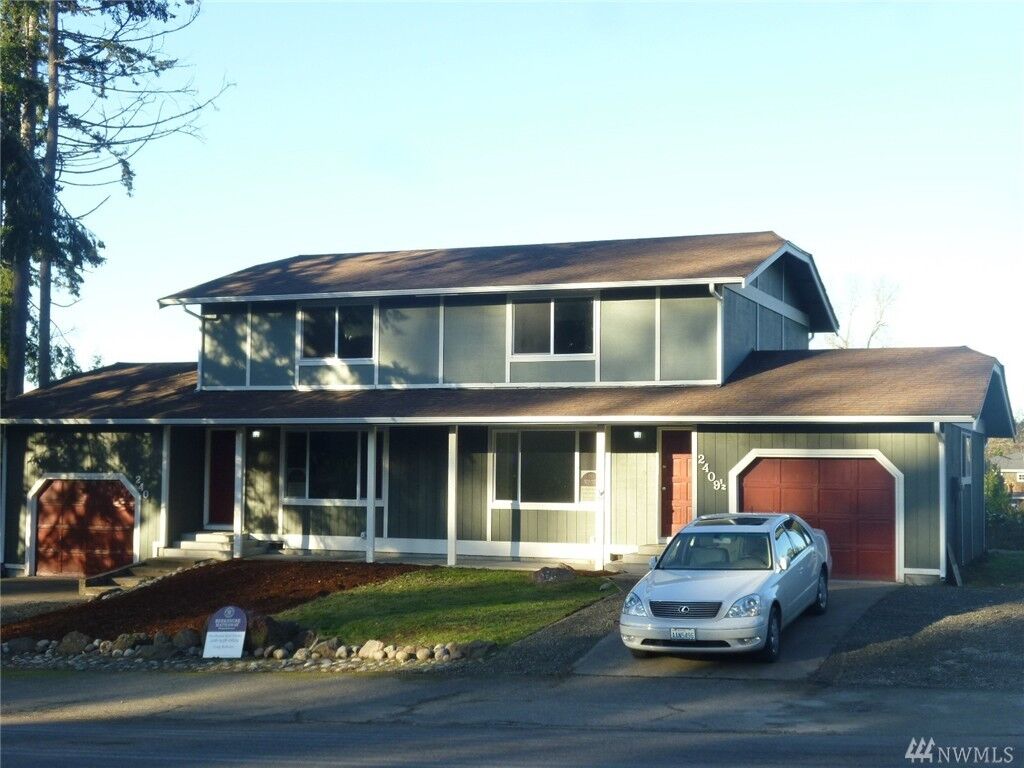 Property Photo: 2409 B St WA 98388