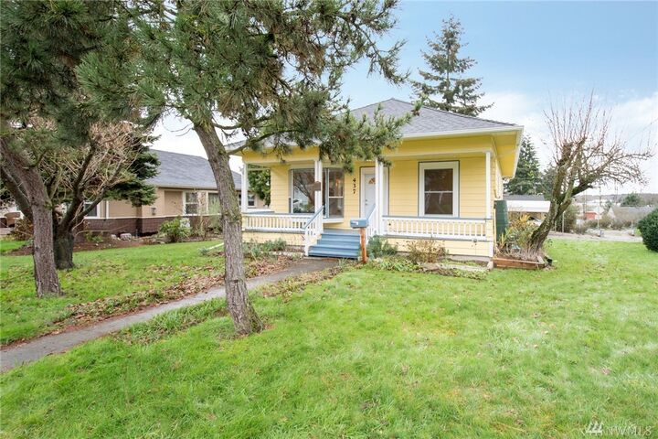 Property Photo:  437 Jason Ave N  WA 98030 