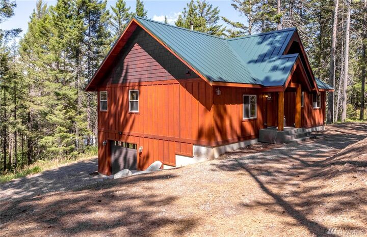 Property Photo:  1351 Sky Meadows Dr  WA 98922 