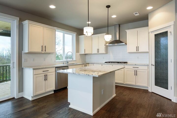 Property Photo:  7116 Foster Slough Rd  WA 98290 