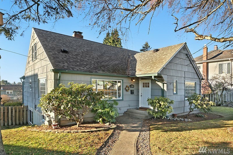 Property Photo:  1310 N Huson St  WA 98406 