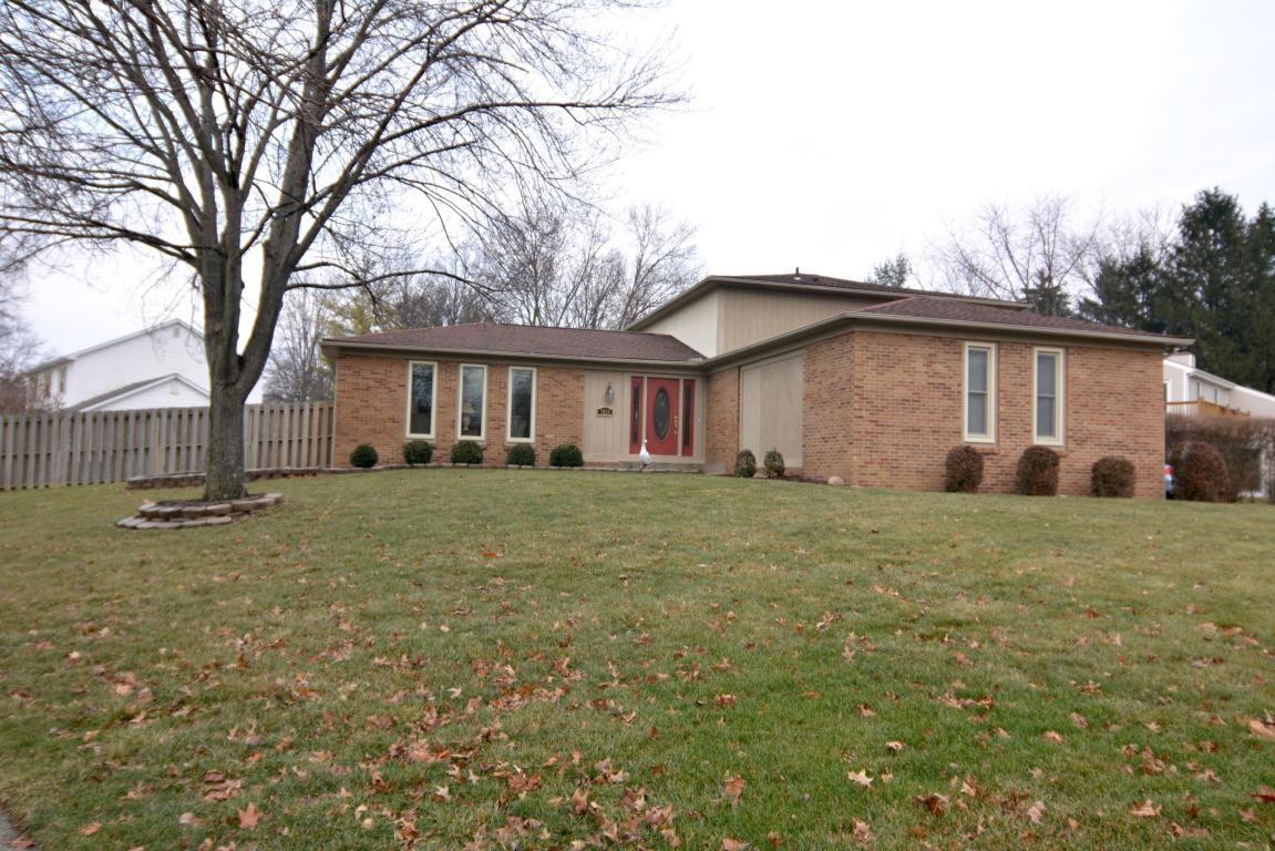 Property Photo: 7834 Strathmoore Road OH 43016