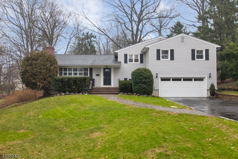 Property Photo:  16 Ford Pl  NJ 07922 