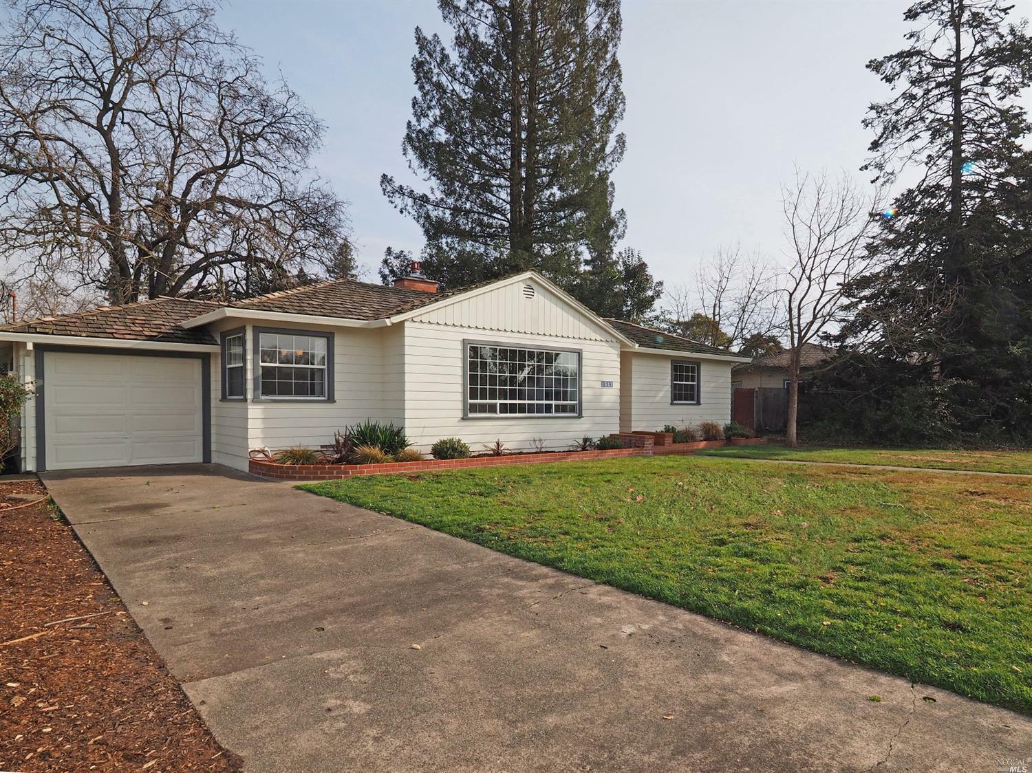 Property Photo:  1511 Parsons Drive  CA 95404 