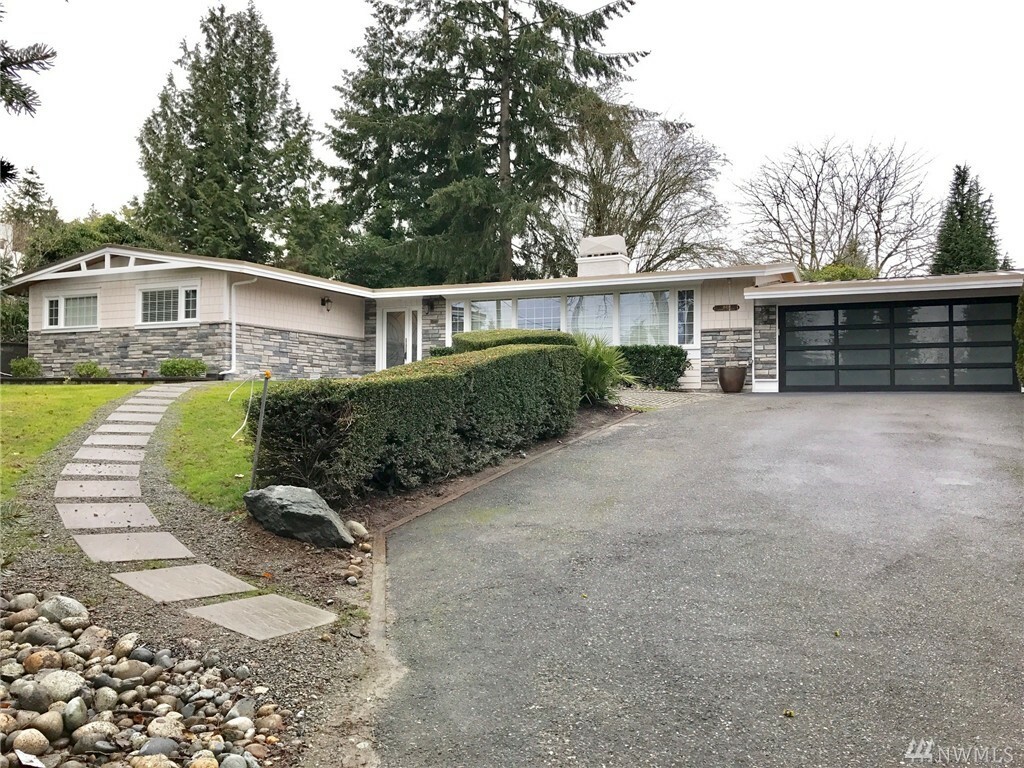 Property Photo: 1845 Evergreen Pt Rd WA 98039