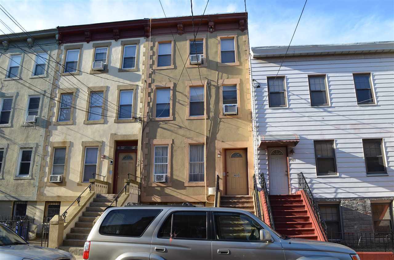 Property Photo:  305 1/2 2nd St  NJ 07302 