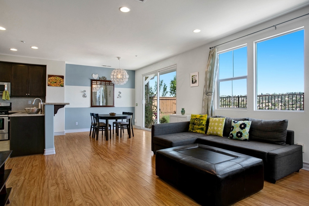 Property Photo: 6932 Tourmaline CA 92009