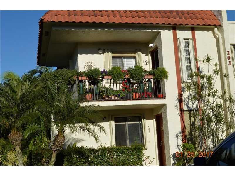 Property Photo:  16421 Blatt Blvd 201  FL 33326 