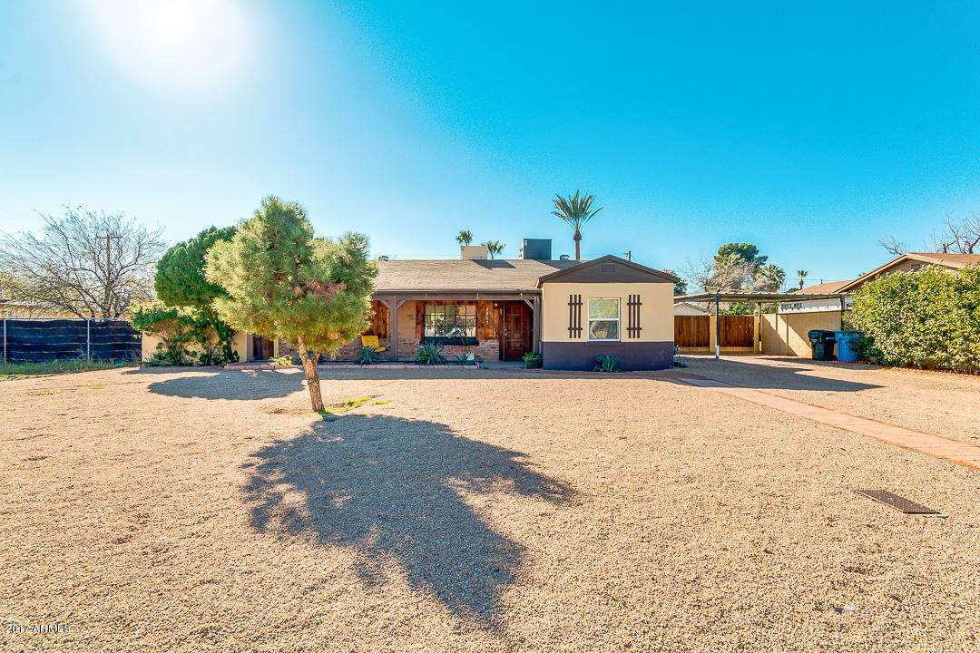 Property Photo:  2407 W San Miguel Avenue  AZ 85015 