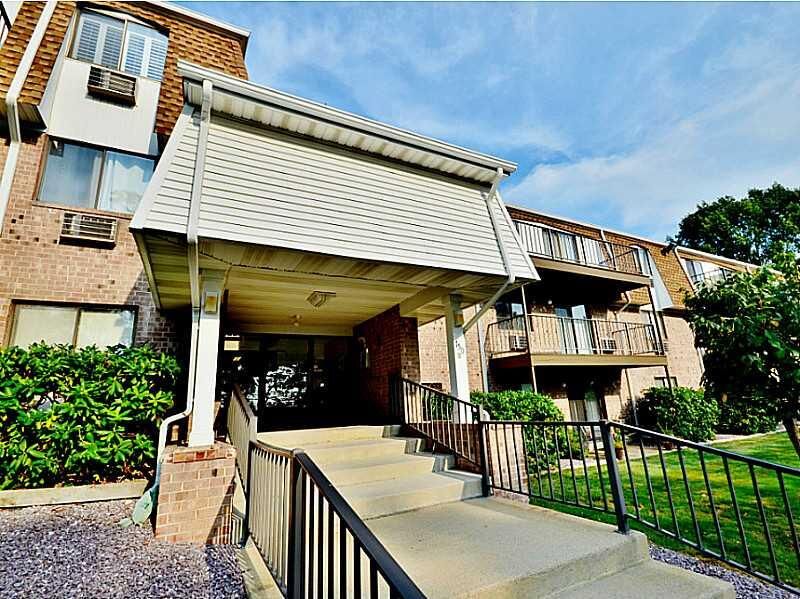 Property Photo: 752 Quaker Lane B209 RI 02818