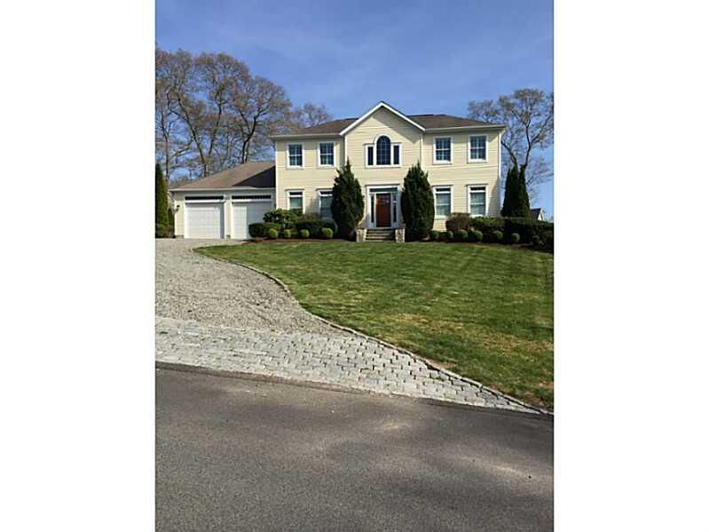 Property Photo:  17 Hubbard Street  RI 02891 