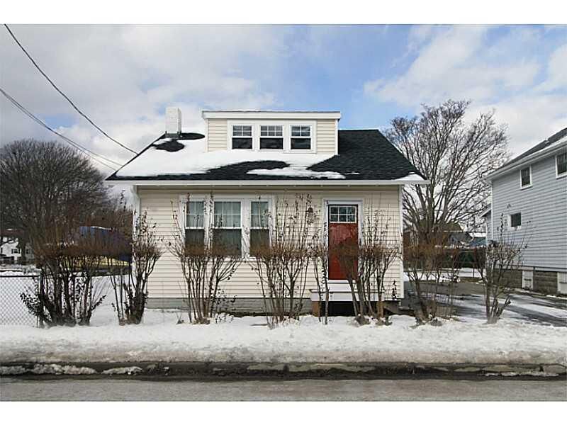 Property Photo:  470 Park Avenue  RI 02871 