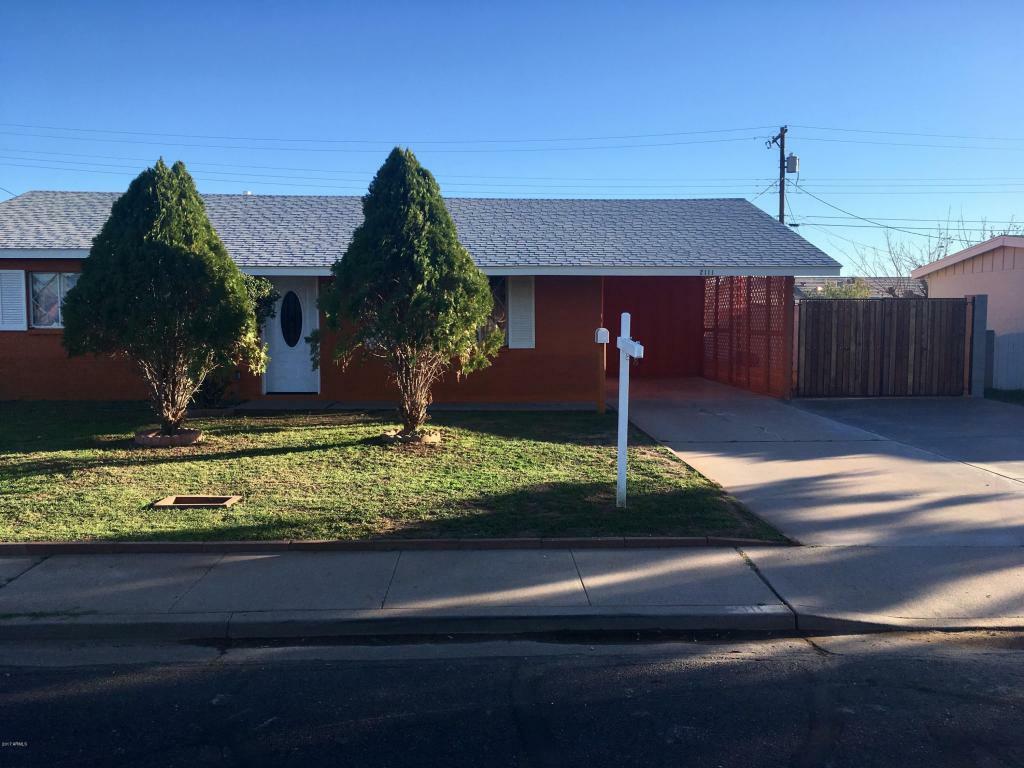 Property Photo:  2111 E Arbor Avenue  AZ 85204 