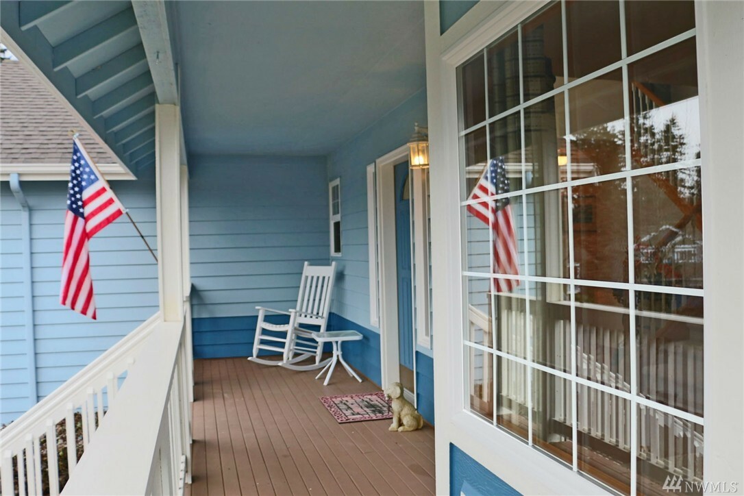Property Photo: 5332 Narbeck Ave WA 98203