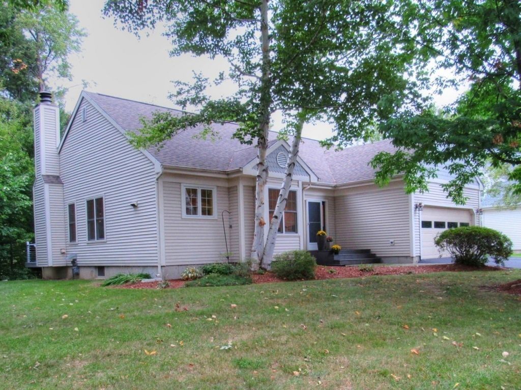 Property Photo:  2 Locust Lane  VT 05452 
