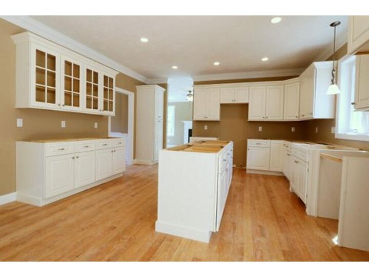 Property Photo:  29 Mountain Road  NH 03032 