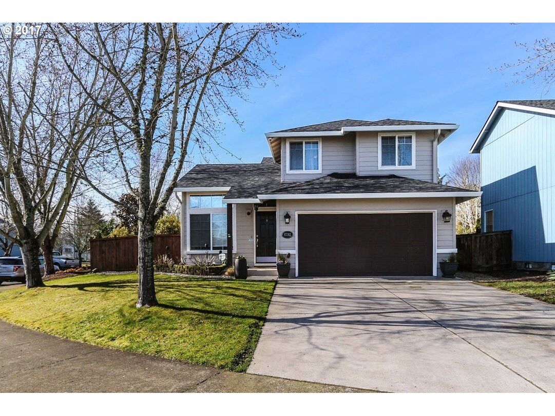Property Photo:  17712 SE 17th Dr  WA 98683 