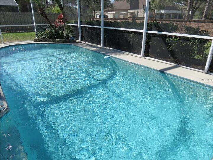 Property Photo:  100 Springhurst Circle  FL 32746 