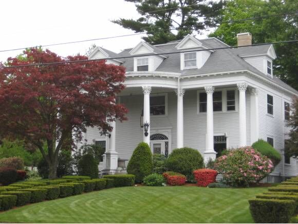 Property Photo:  2159 Elm Street  NH 03104 