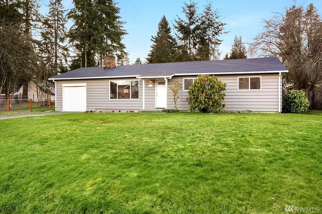 Property Photo:  10205 134th Ave NE  WA 98033 