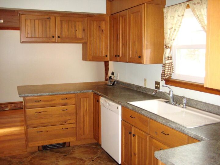 Property Photo:  27 Zapora Drive  NH 03106 