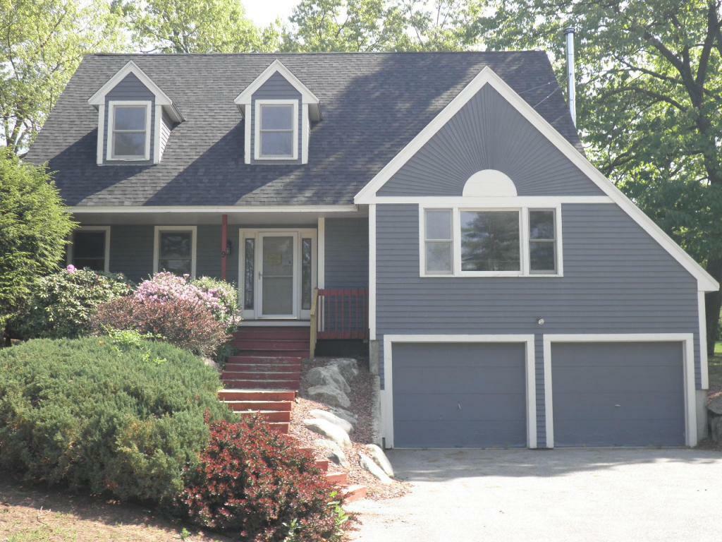 Property Photo:  9 Falcon Drive  NH 03051 