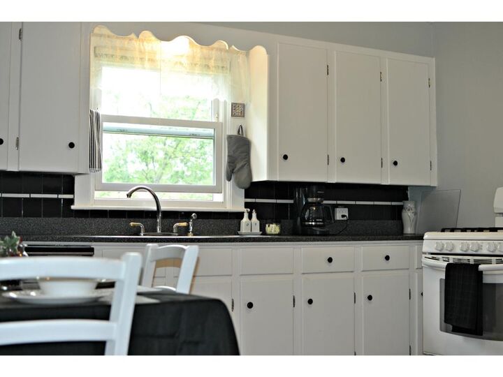 Property Photo:  6 Ellsworth Street  NH 03301 