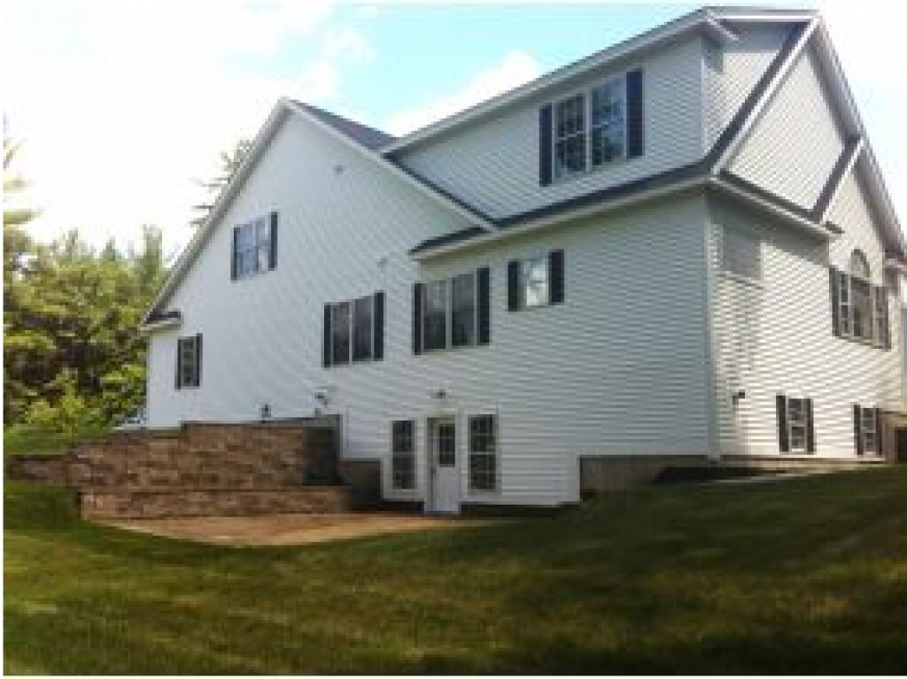 Property Photo: 11 University Circle NH 03106