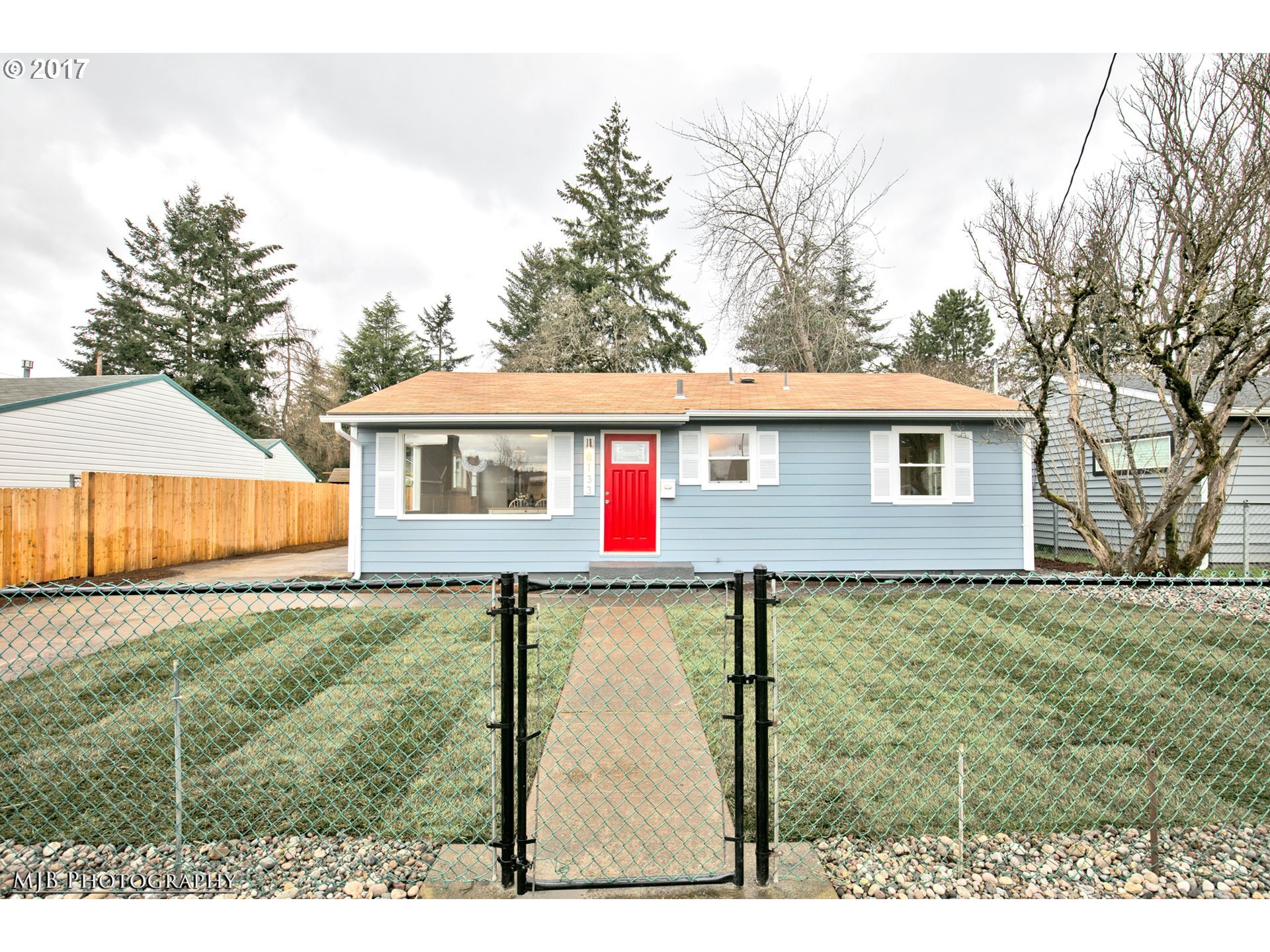 Property Photo:  8133 SE 63rd Ave  OR 97206 