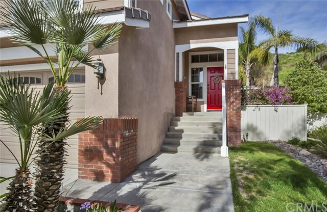 Property Photo:  41 Clementine Street  CA 92679 